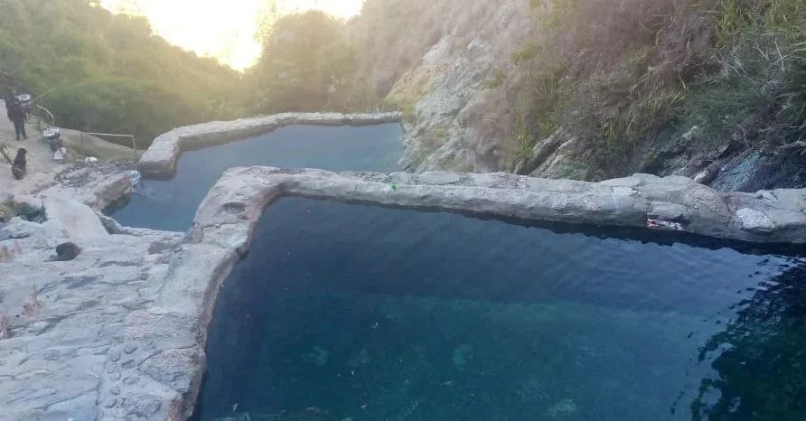 Aguas termales La Musui 6